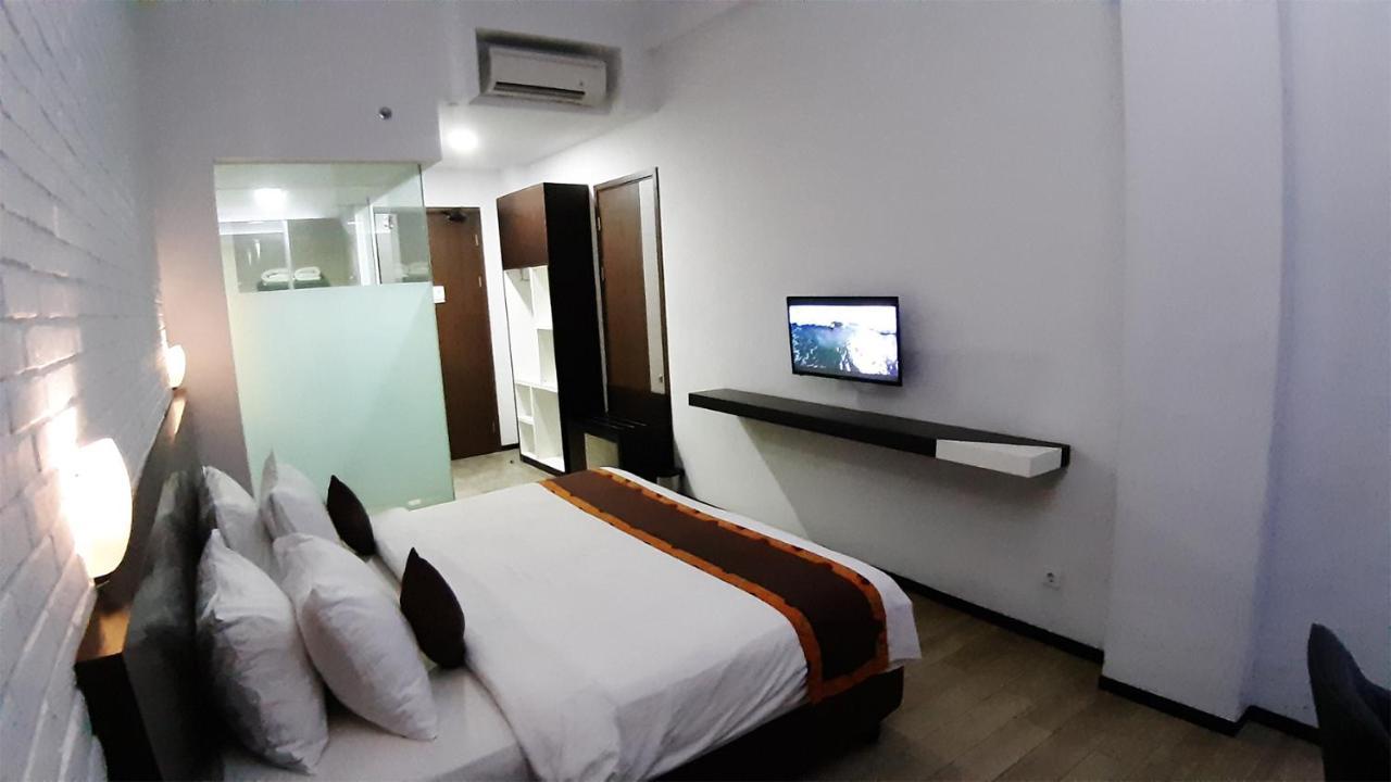 Xtra Hotel Bengkulu Exterior foto